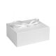 Geschenkdoos fashion style box wit, voorzien van luxe lint.